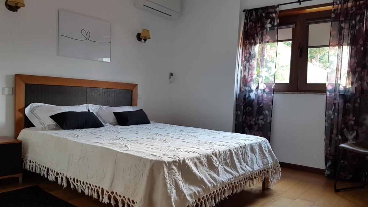 Sobreiro Apartamentos Rio Caldo Dış mekan fotoğraf