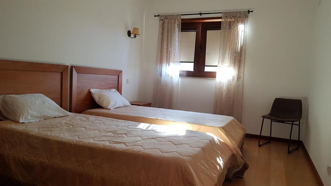 Sobreiro Apartamentos Rio Caldo Dış mekan fotoğraf